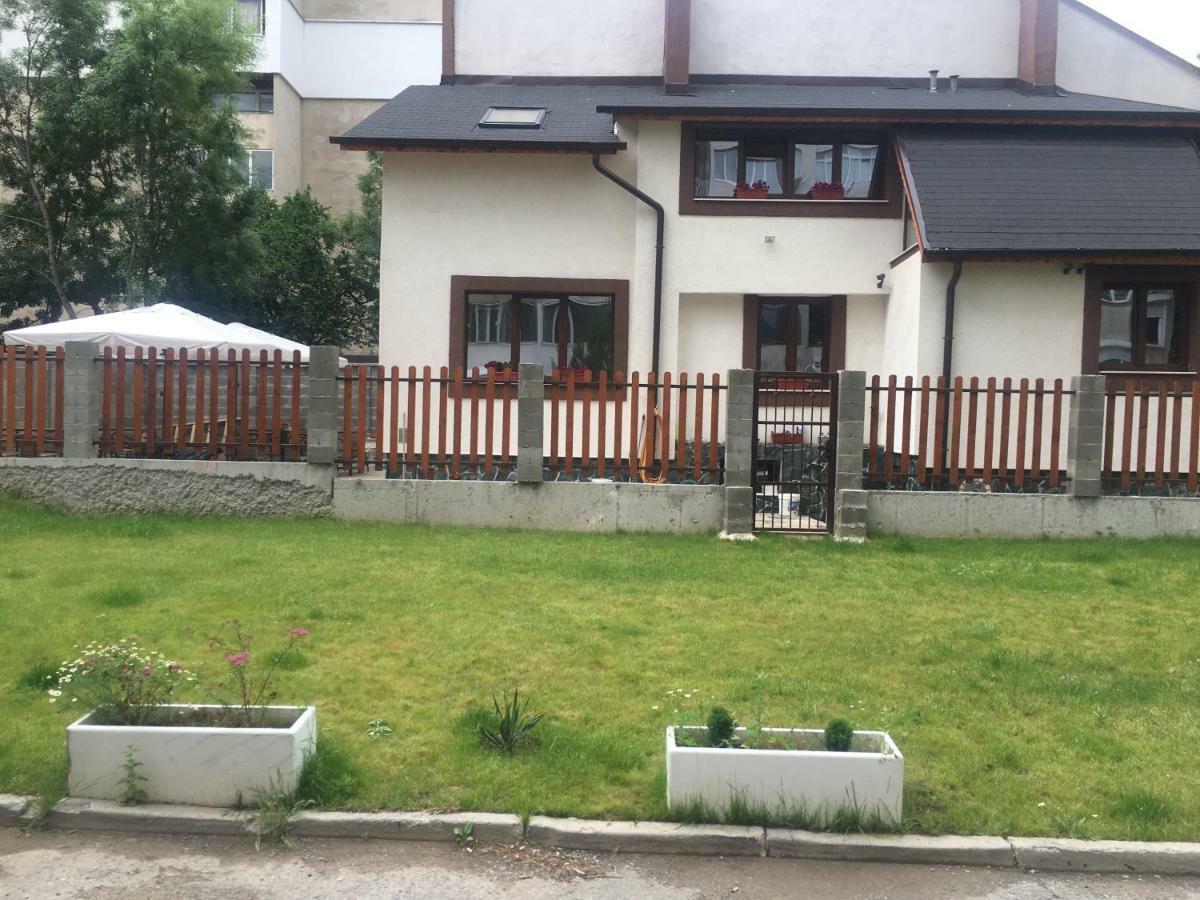 Sofia Family House - Free Parking Ξενοδοχείο Εξωτερικό φωτογραφία